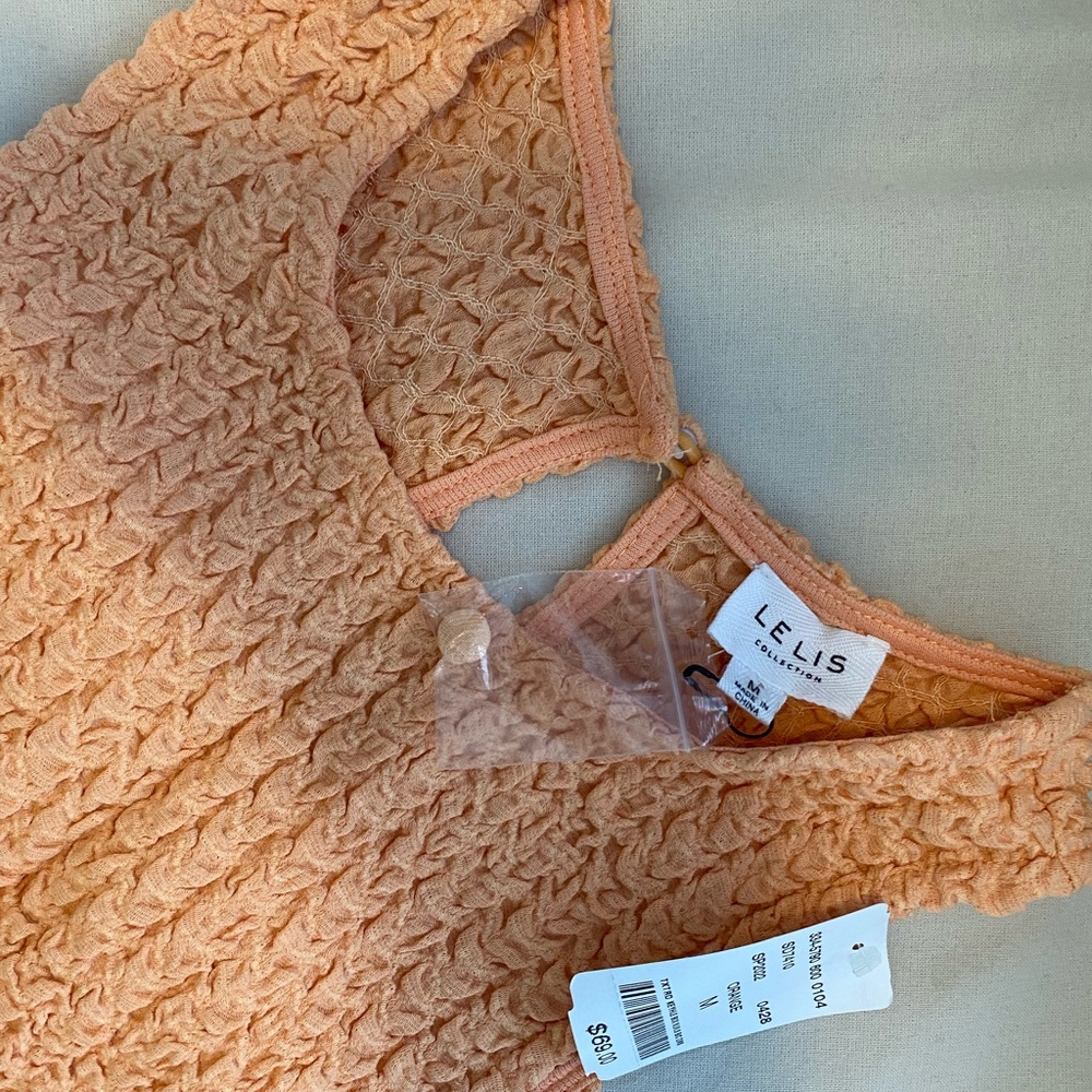 Textured Dress - Picture 3 of 4